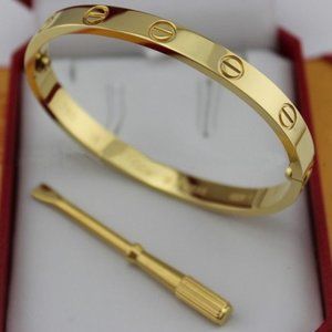 Gold Love Screw Bracelet 6-7inch